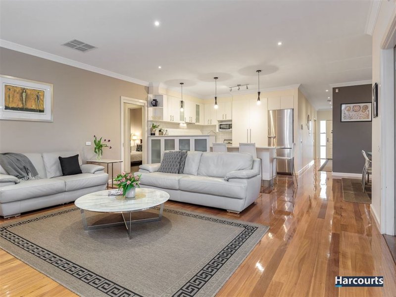 Photo - 52 Heany Park Road, Rowville VIC 3178 - Image 2