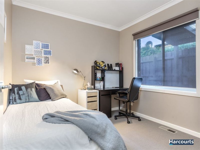 Photo - 52 Heany Park Road, Rowville VIC 3178 - Image 11