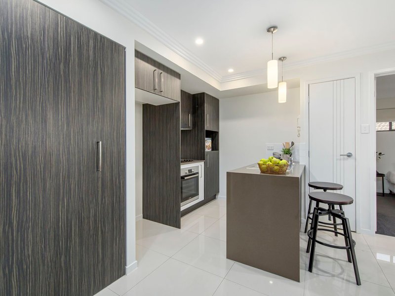 Photo - 5/2 Hicks Street, Mount Gravatt East QLD 4122 - Image 3