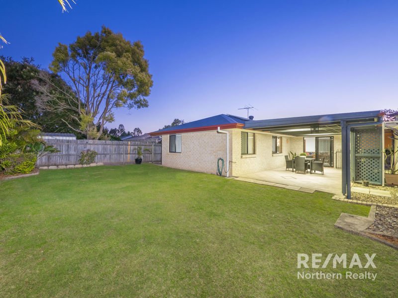 Photo - 52 Hillmont Cres , Morayfield QLD 4506 - Image 4