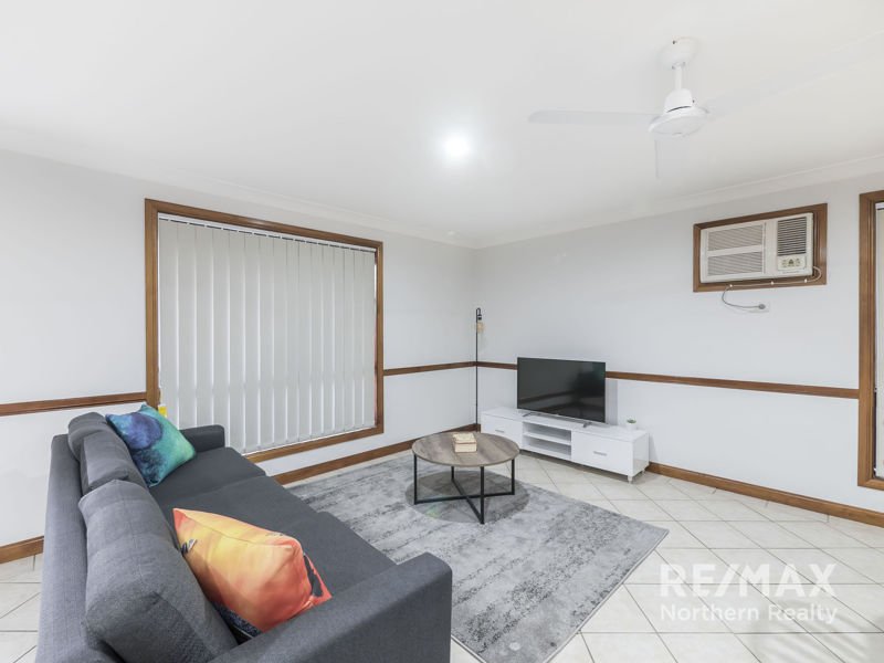 Photo - 52 Hillmont Cres , Morayfield QLD 4506 - Image 13