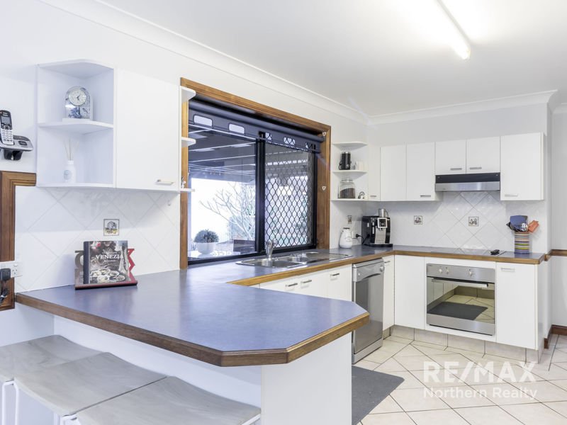 Photo - 52 Hillmont Cres , Morayfield QLD 4506 - Image 16