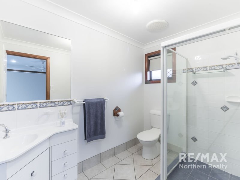 Photo - 52 Hillmont Cres , Morayfield QLD 4506 - Image 18