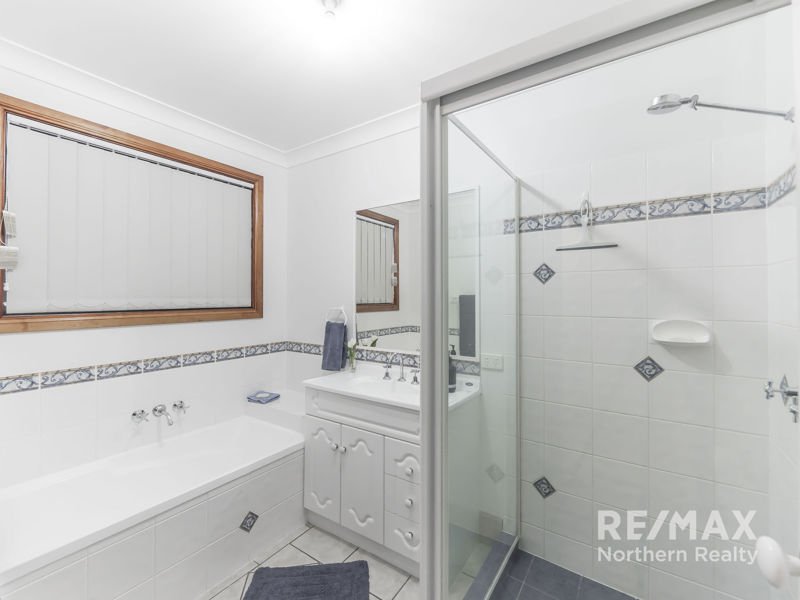 Photo - 52 Hillmont Cres , Morayfield QLD 4506 - Image 22