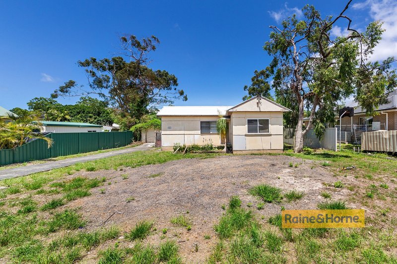 Photo - 52 Hobart Avenue, Umina Beach NSW 2257 - Image 5