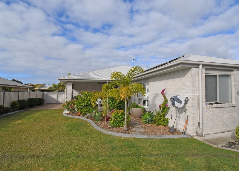 Photo - 52 Honey Myrtle Close, Burrum Heads QLD 4659 - Image 23