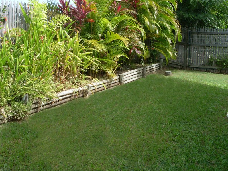 Photo - 52 Honeyeater Circuit, Douglas QLD 4814 - Image 12