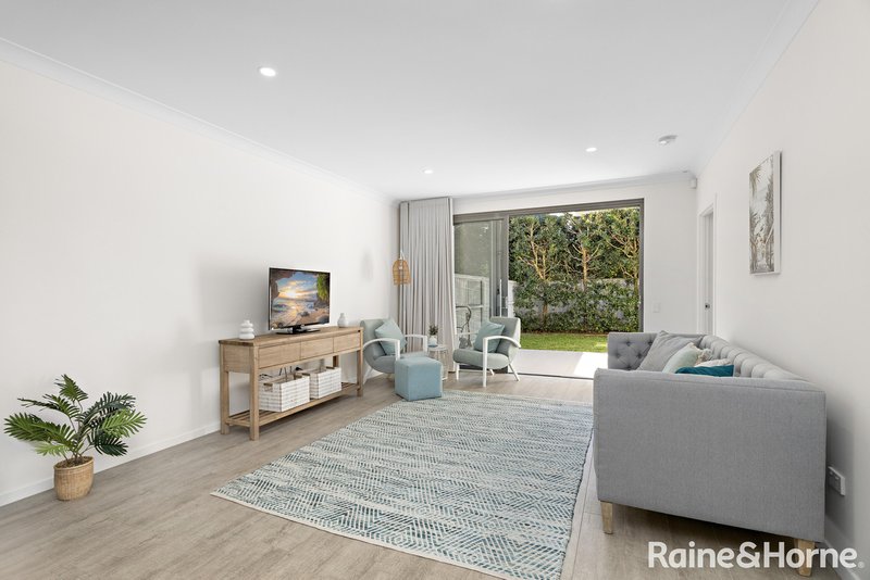 Photo - 5/2 Hothersal Street, Kiama NSW 2533 - Image 3