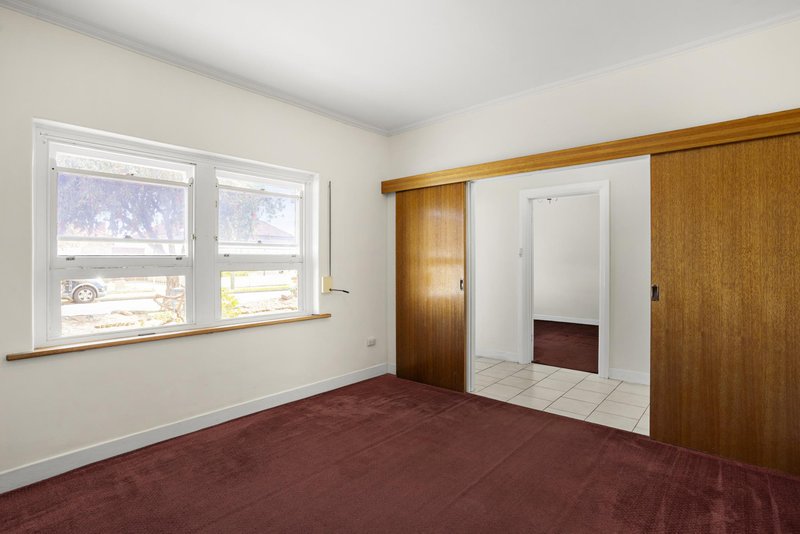 Photo - 52 Ivey Street, Ottoway SA 5013 - Image 7