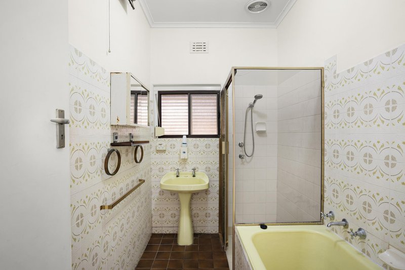Photo - 52 Ivey Street, Ottoway SA 5013 - Image 11