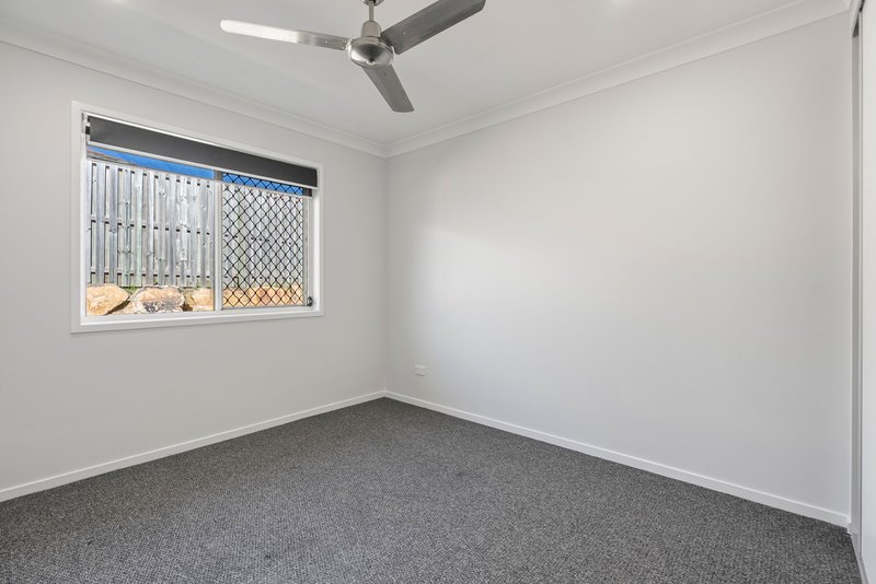 Photo - 52 John Crescent, Pimpama QLD 4209 - Image 8