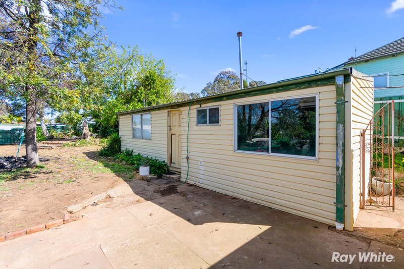 Photo - 52 Kemp Street, Junee NSW 2663 - Image 9