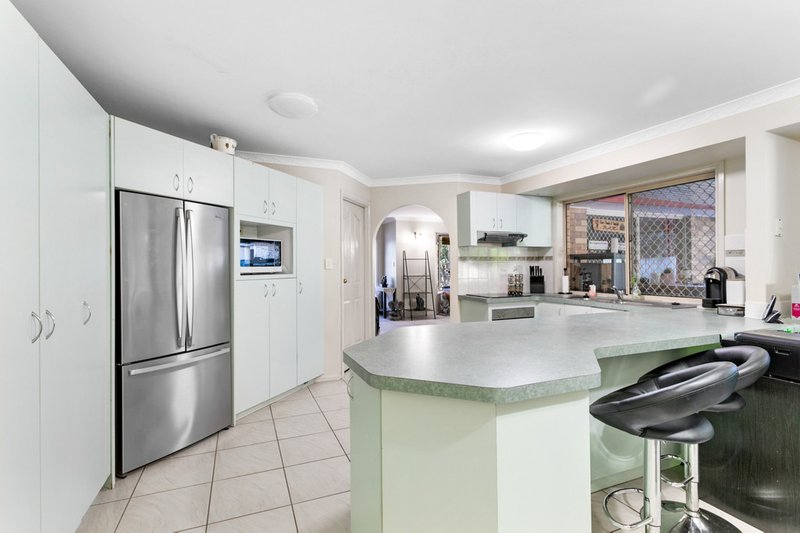 Photo - 52 Kevin Street, Deception Bay QLD 4508 - Image 5