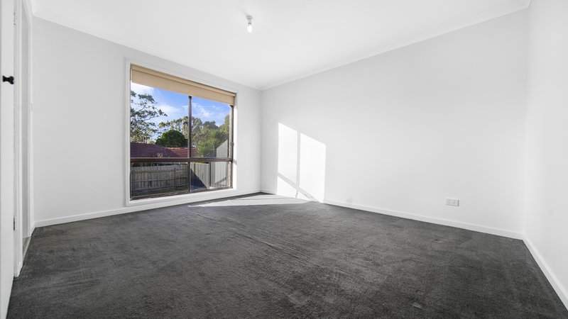 Photo - 52 Kilberry Crescent, Hallam VIC 3803 - Image 8