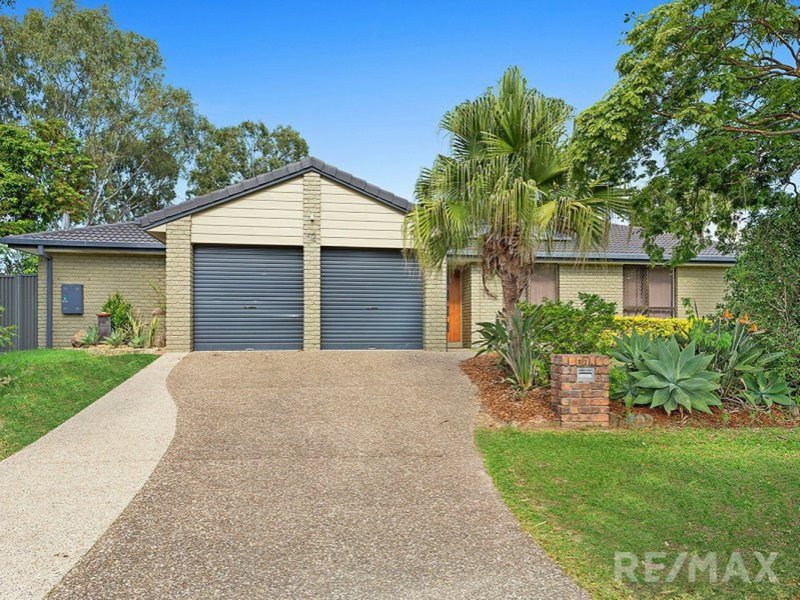 52 Kincaid Dr , Highland Park QLD 4211