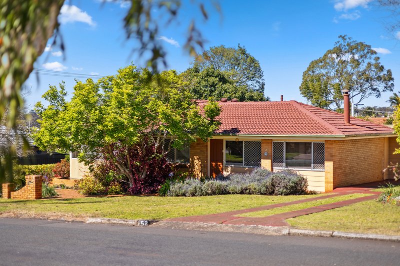 Photo - 52 Knockator Crescent, Centenary Heights QLD 4350 - Image 1