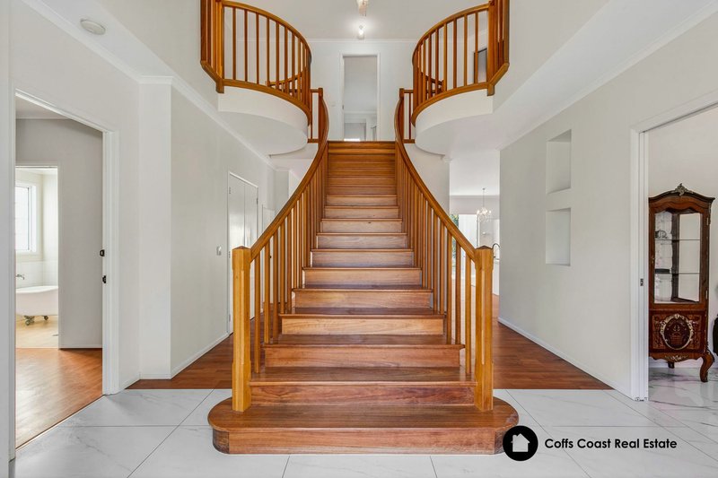 Photo - 52 Kumbaingeri Close, Moonee Beach NSW 2450 - Image 5