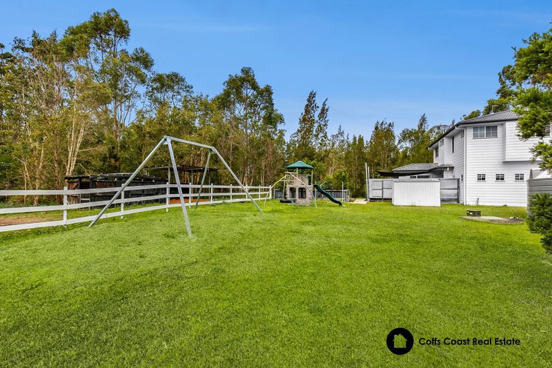 Photo - 52 Kumbaingeri Close, Moonee Beach NSW 2450 - Image 7