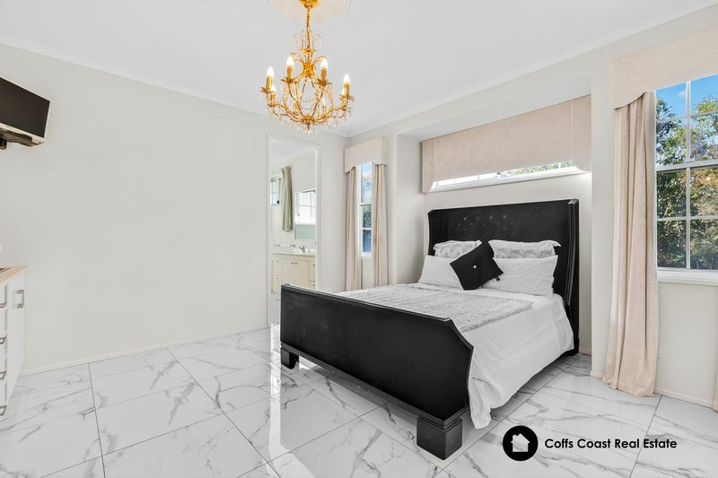 Photo - 52 Kumbaingeri Close, Moonee Beach NSW 2450 - Image 9