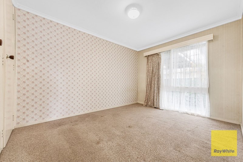 Photo - 52 Laemmle Street, Dandenong North VIC 3175 - Image 5