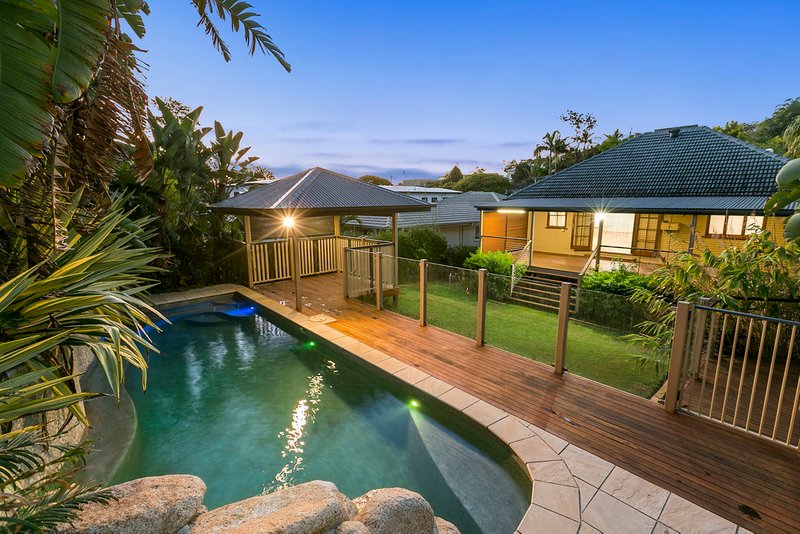 52 Latimer Street, Holland Park QLD 4121