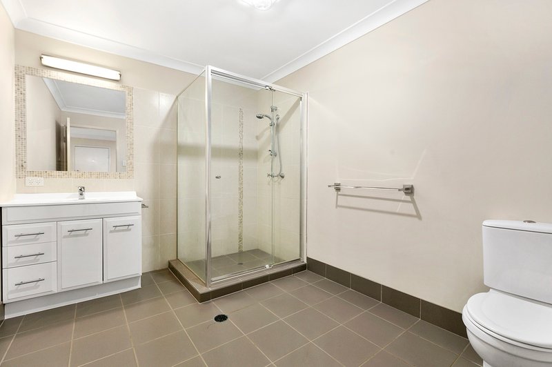 Photo - 52 Latimer Street, Holland Park QLD 4121 - Image 12