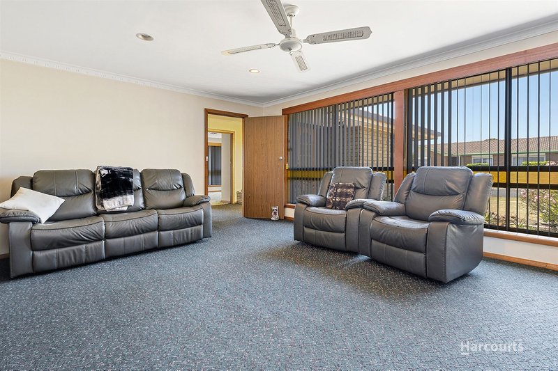 Photo - 52 Leighlands Avenue, Ulverstone TAS 7315 - Image 6