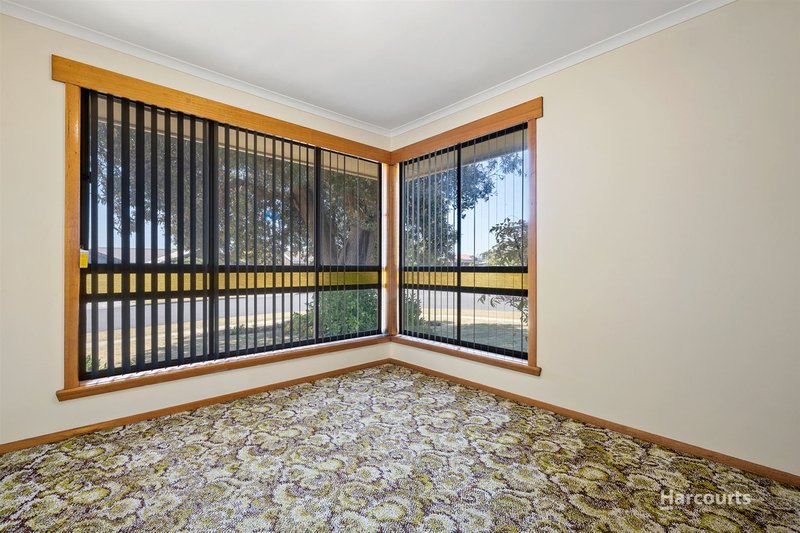 Photo - 52 Leighlands Avenue, Ulverstone TAS 7315 - Image 11