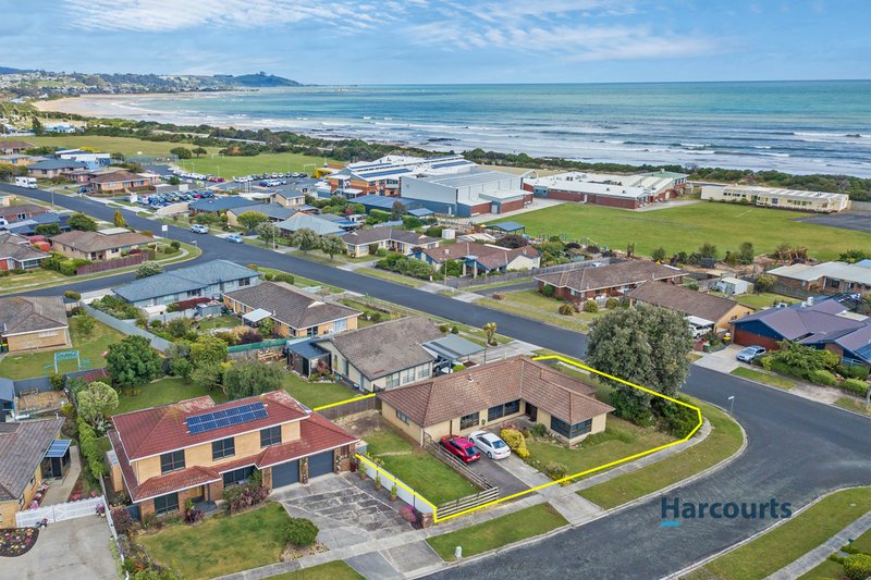 52 Leighlands Avenue, Ulverstone TAS 7315