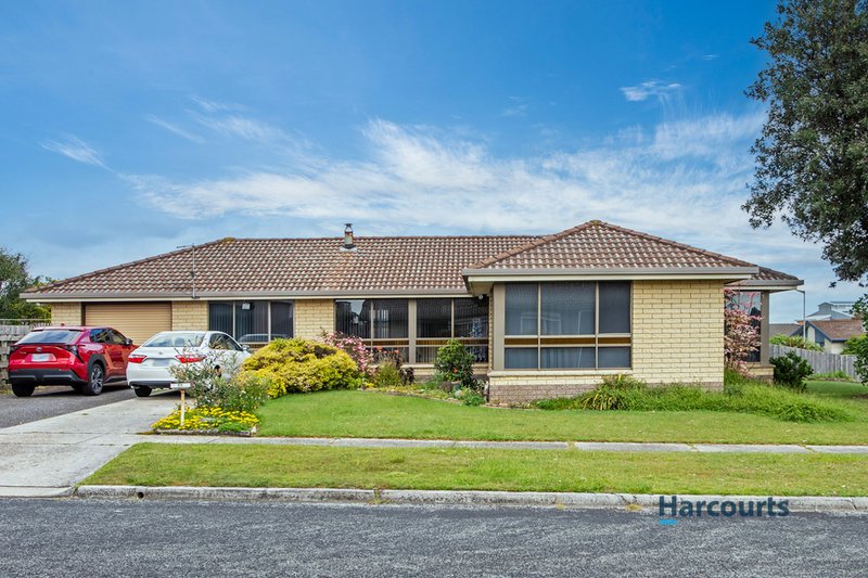 Photo - 52 Leighlands Avenue, Ulverstone TAS 7315 - Image 2