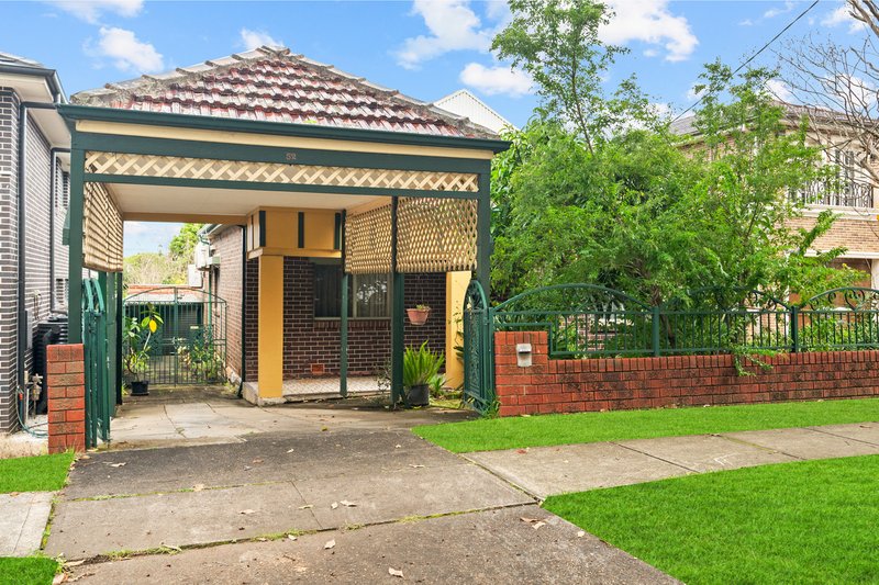 Photo - 52 Links Avenue, Concord NSW 2137 - Image 2