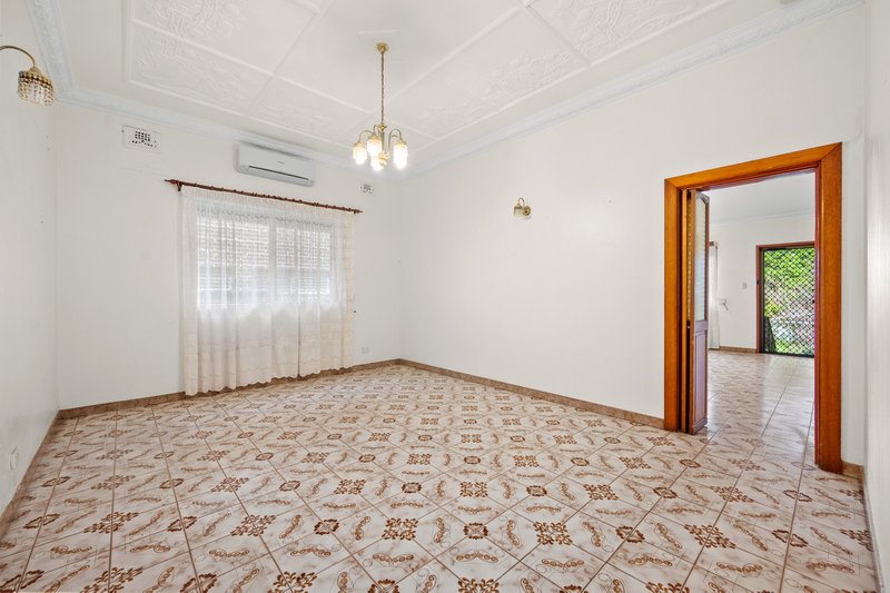 Photo - 52 Links Avenue, Concord NSW 2137 - Image 10