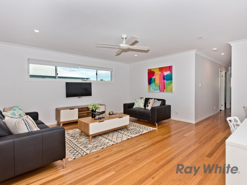 Photo - 52 Lower Brighton Terrace, Sandgate QLD 4017 - Image 18