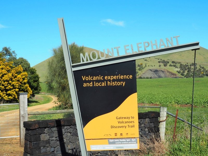 52 Main Street, Derrinallum VIC 3325 Real Estate Industry Partners