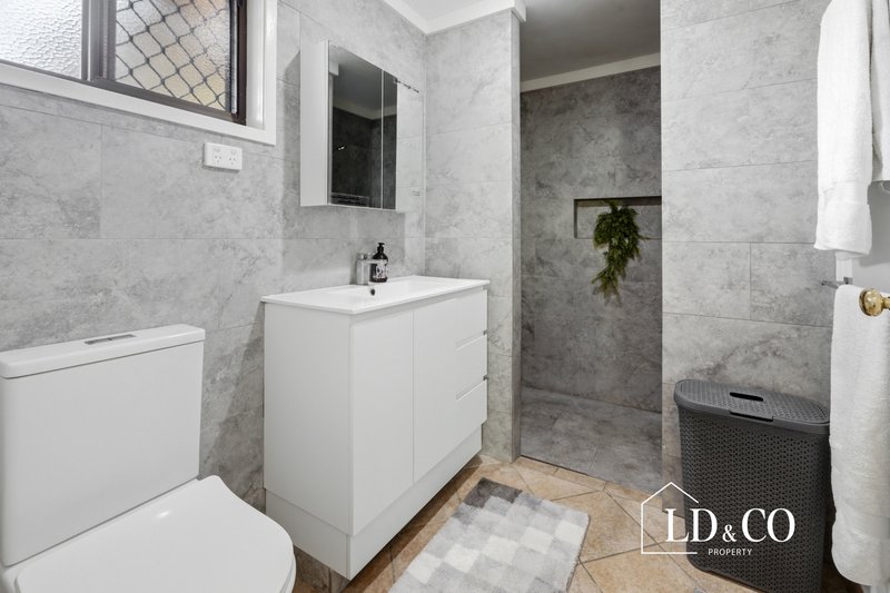 Photo - 52 Mansfield Drive, Beaconsfield QLD 4740 - Image 9