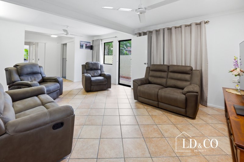Photo - 52 Mansfield Drive, Beaconsfield QLD 4740 - Image 13