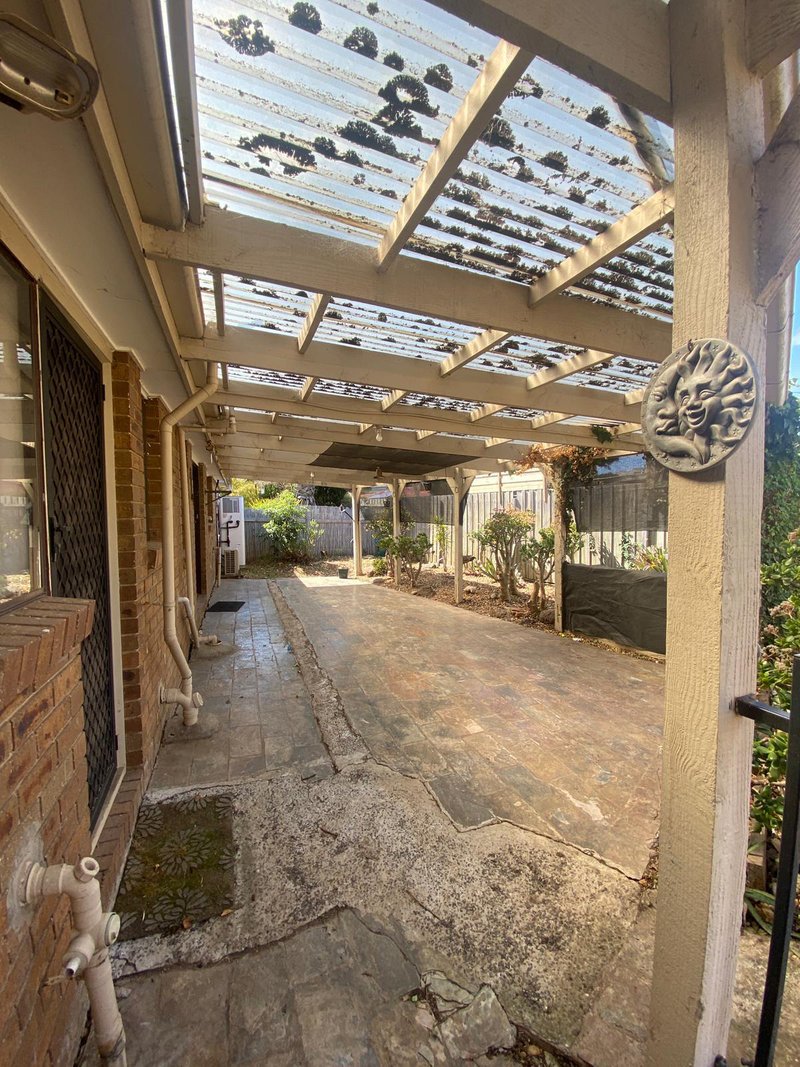 Photo - 52 Mckenzie Crescent, Hoppers Crossing VIC 3029 - Image 3