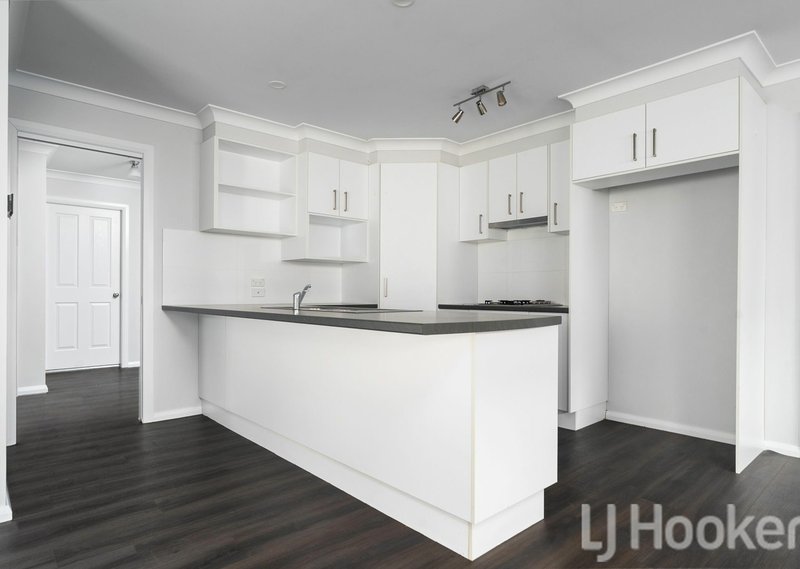 Photo - 52 Mendel Drive, Kelso NSW 2795 - Image 3