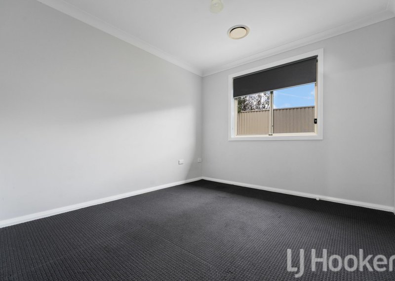Photo - 52 Mendel Drive, Kelso NSW 2795 - Image 9