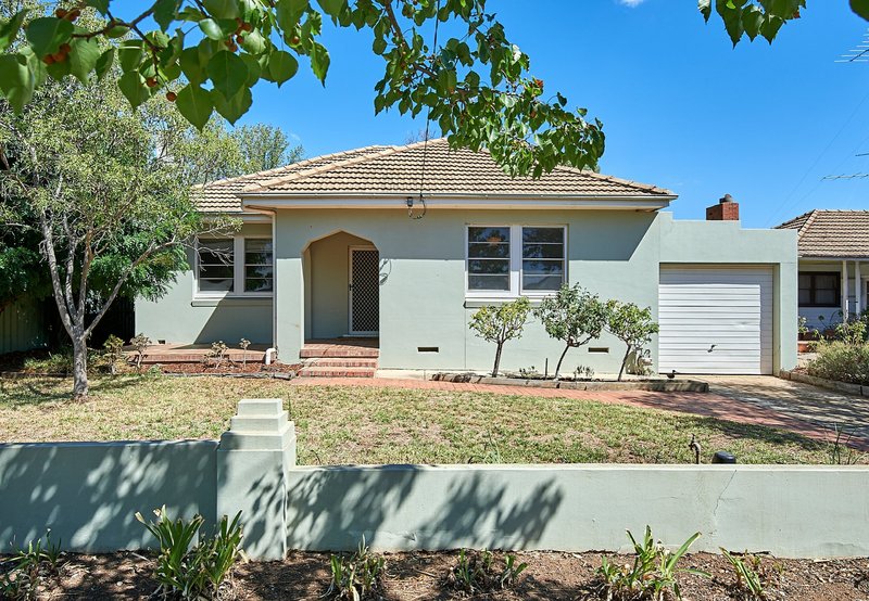 52 Meurant Avenue, Wagga Wagga NSW 2650