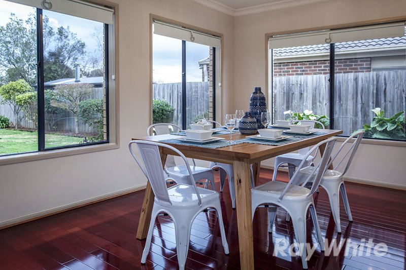 Photo - 52 Michele Drive, Scoresby VIC 3179 - Image 4