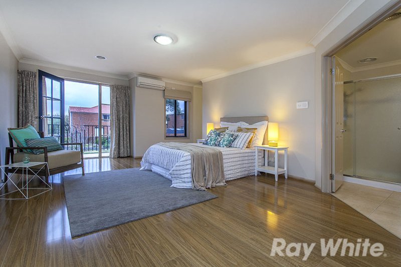 Photo - 52 Michele Drive, Scoresby VIC 3179 - Image 9