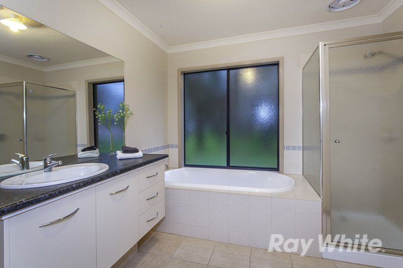 Photo - 52 Michele Drive, Scoresby VIC 3179 - Image 12