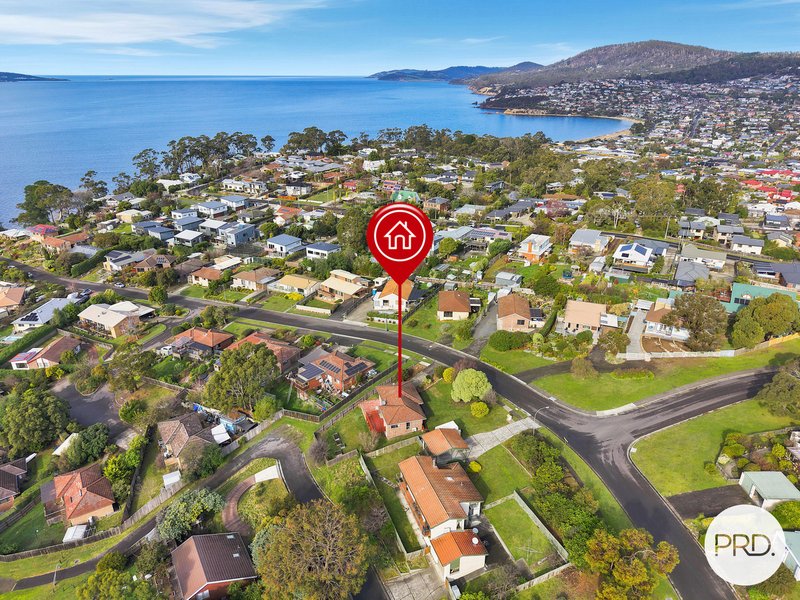 Photo - 52 Mirramar Park, Blackmans Bay TAS 7052 - Image 2