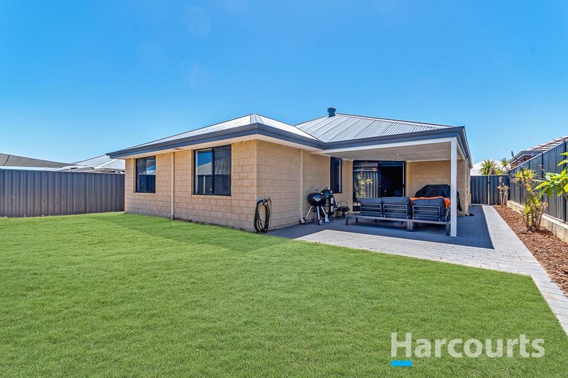 Photo - 52 Missingham Avenue, Alkimos WA 6038 - Image 19