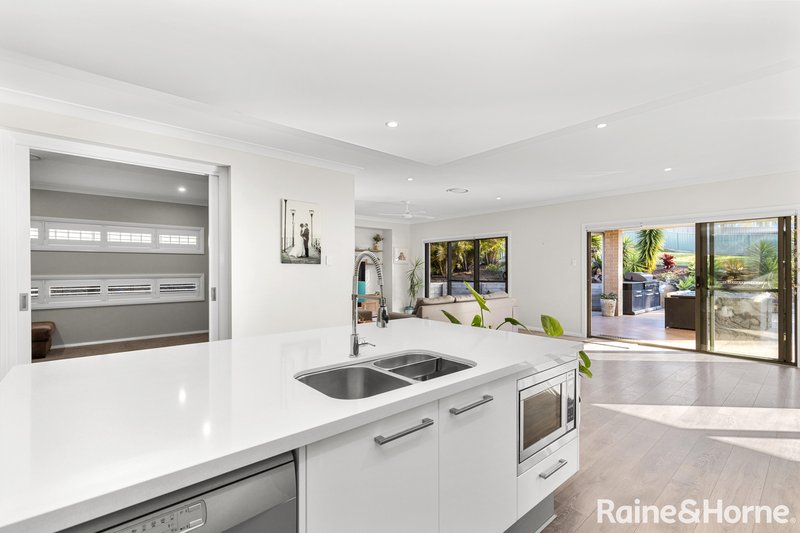 Photo - 52 Molloy Street, Mollymook NSW 2539 - Image 5