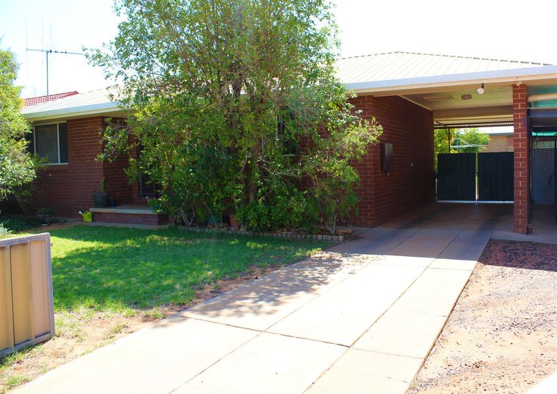 Photo - 52 Monaghan Street, Cobar NSW 2835 - Image 2