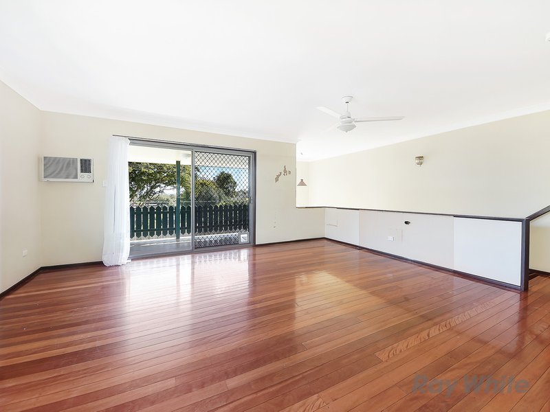 Photo - 52 Mongabarra Street, Bracken Ridge QLD 4017 - Image 4