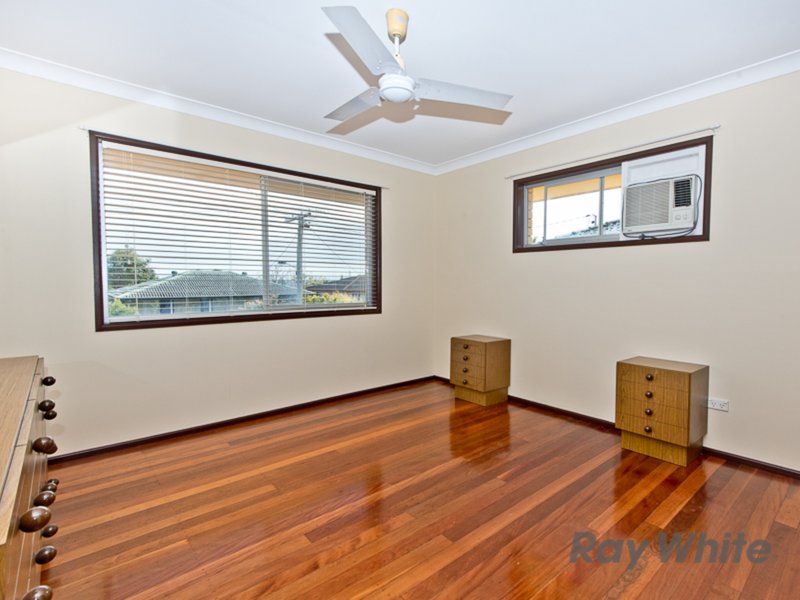 Photo - 52 Mongabarra Street, Bracken Ridge QLD 4017 - Image 9