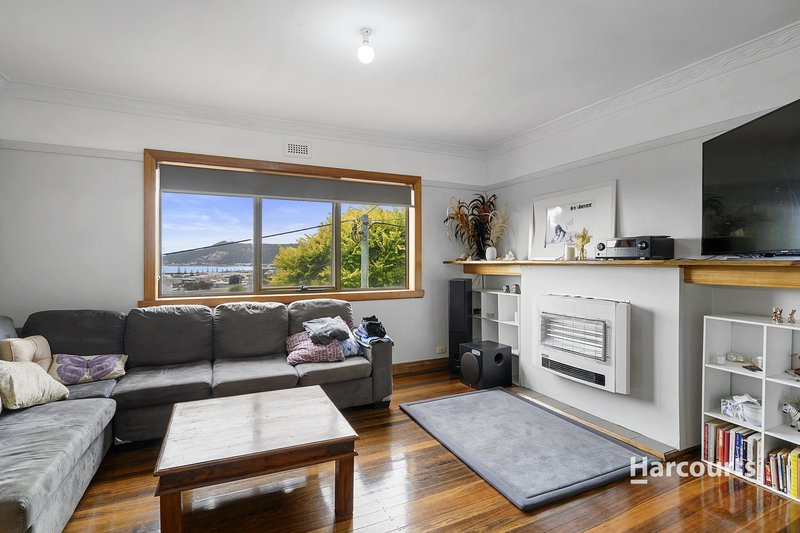 Photo - 52 Moody Street, Burnie TAS 7320 - Image 3